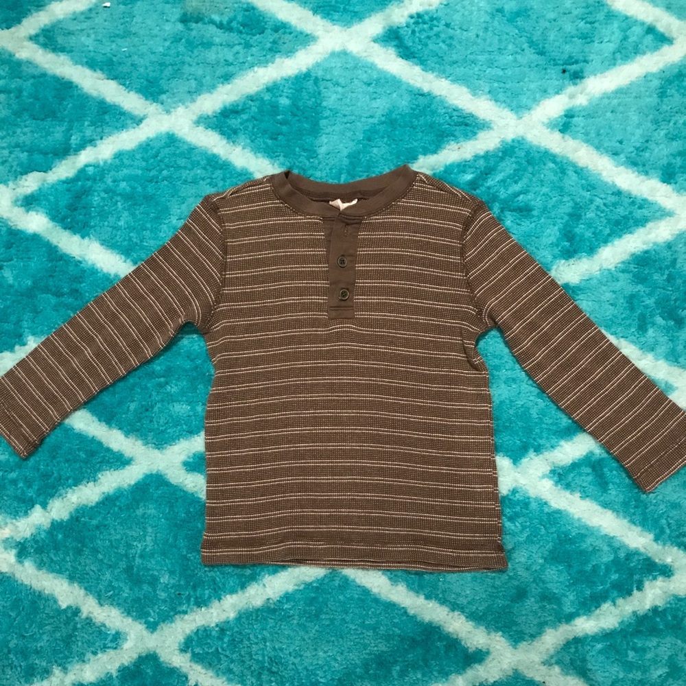 Long sleeve stripped shirt!⭐️